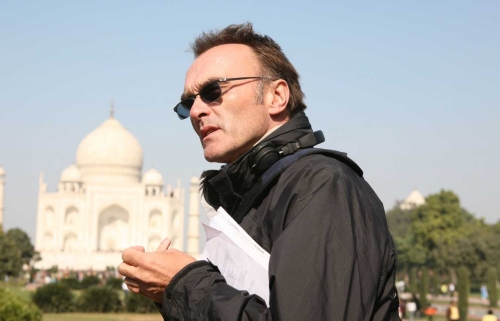 Danny Boyle directing Slumdog Millionaire